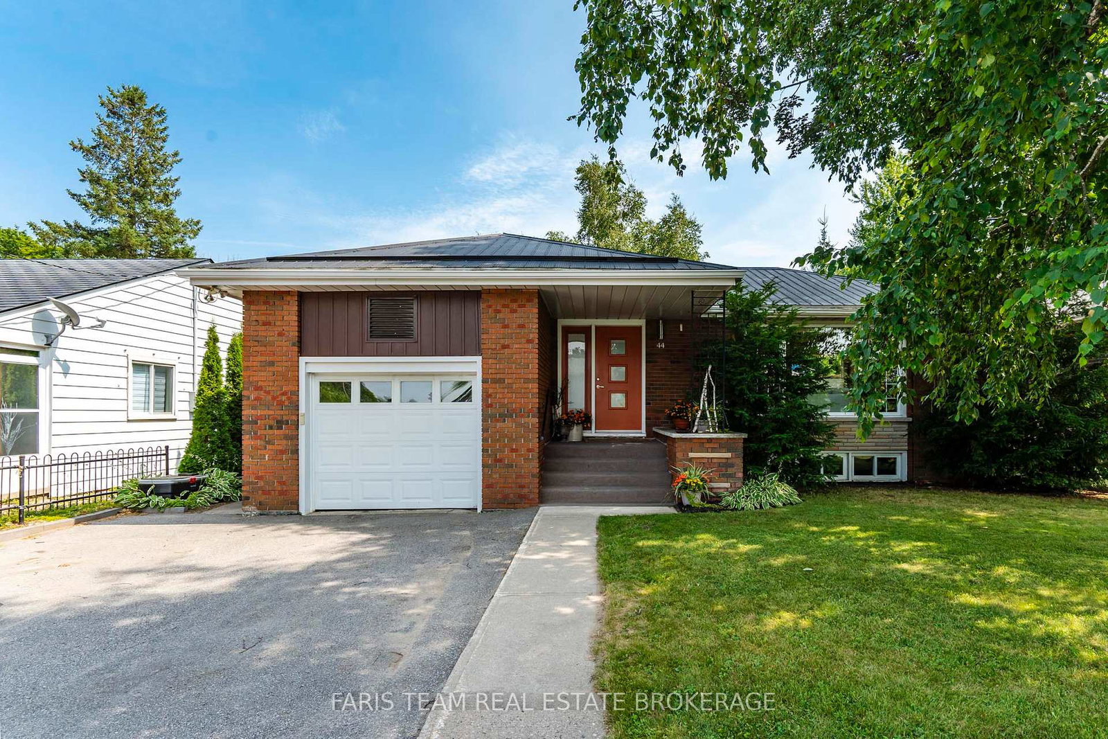 44-jeffery-street-penetanguishene-ontario-s13591830