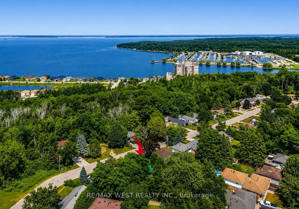 747-birchwood-drive-nw-midland-ontario-s13592394