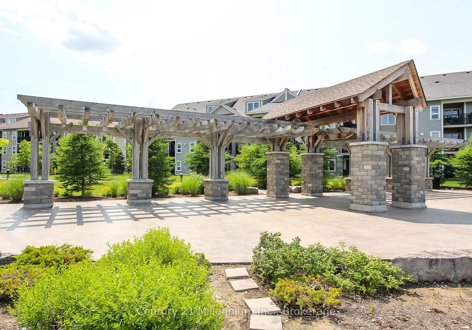 7-anchorage-crescent-collingwood-ontario-s13593736