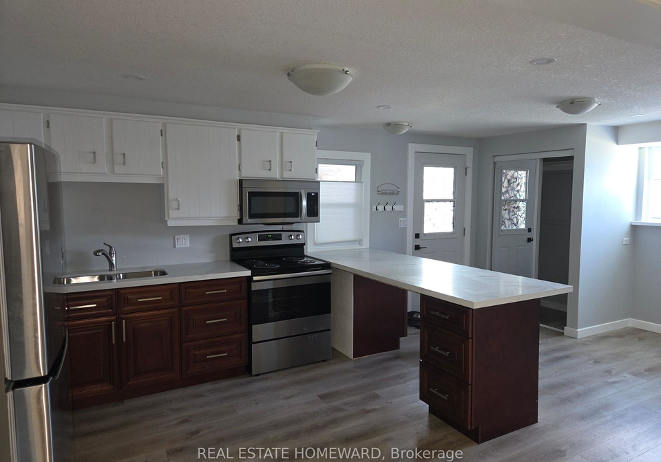 7-bristow-court-barrie-ontario-s13593758