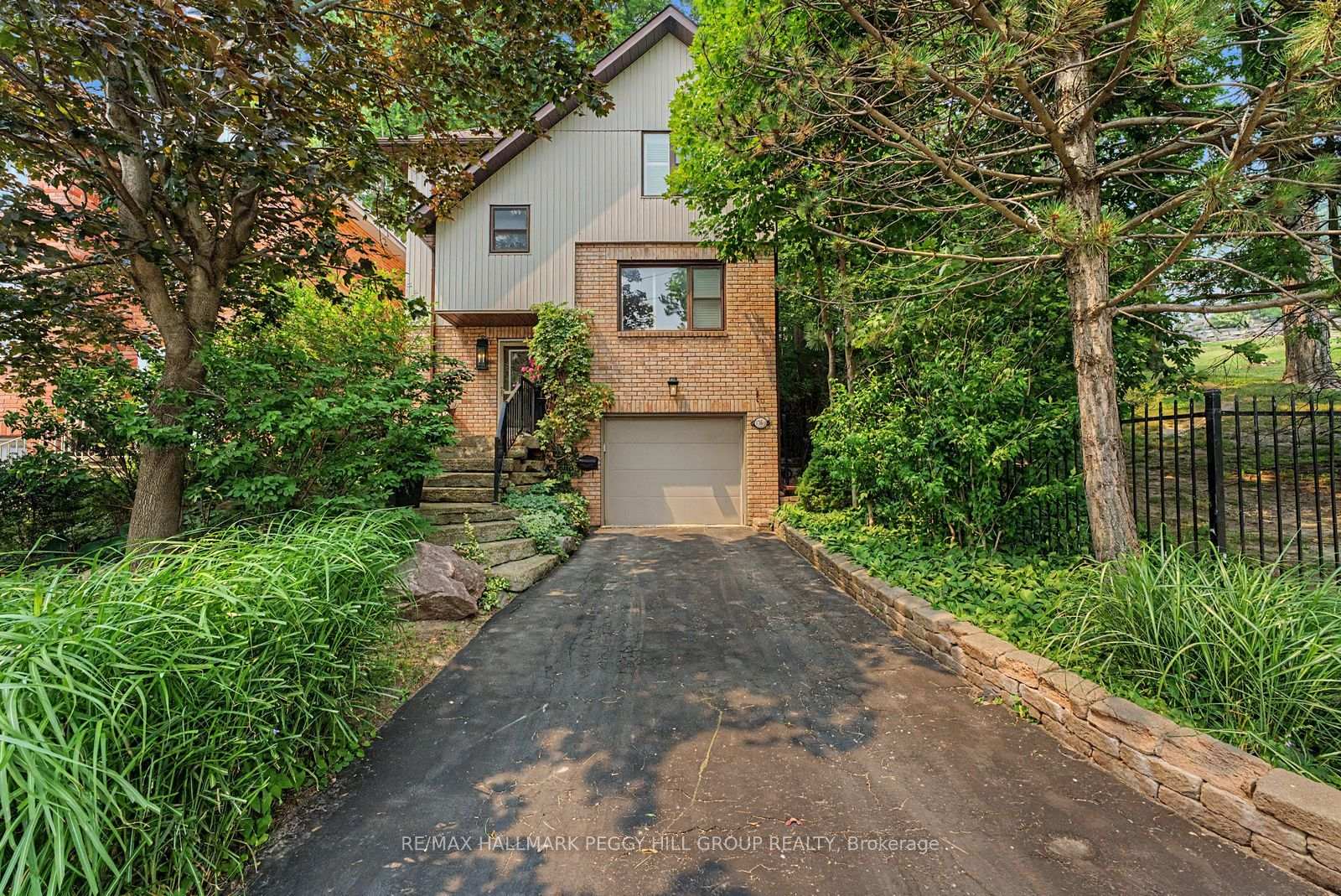 176b-collier-street-barrie-ontario-s13593814