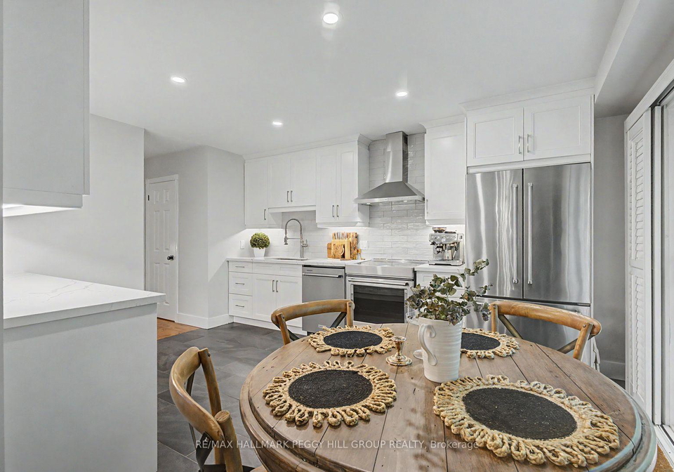 176b-collier-street-barrie-ontario-s13593814