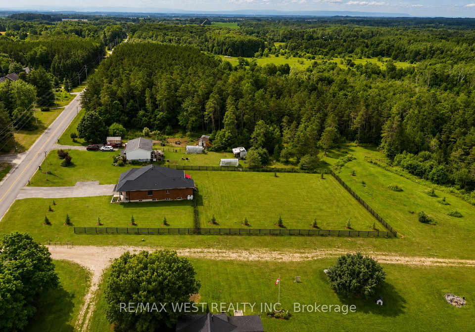 4098-concession-12-sunnidale-road-clearview-ontario-s13594116