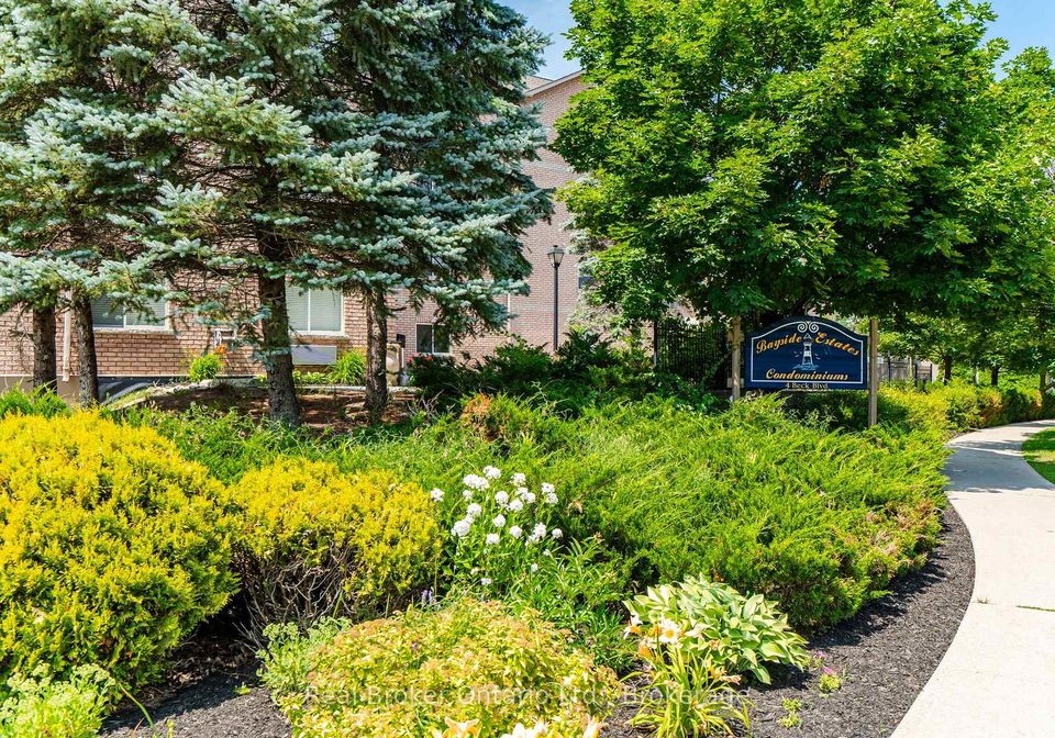 4-beck-boulevard-penetanguishene-ontario-s13595046