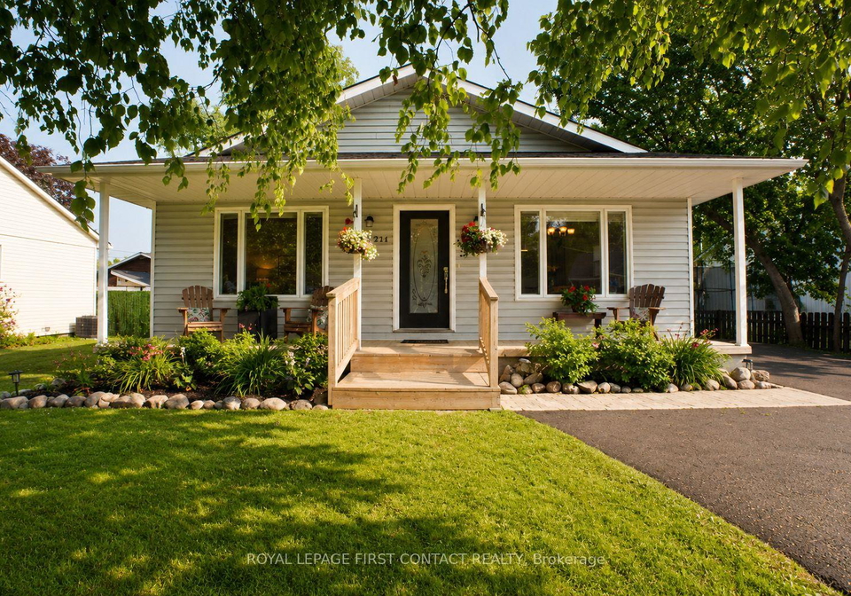 214-point-street-clearview-ontario-s13596254