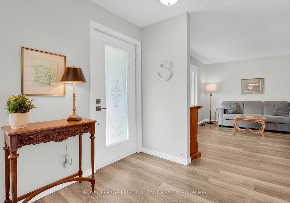 214-point-street-clearview-ontario-s13596254