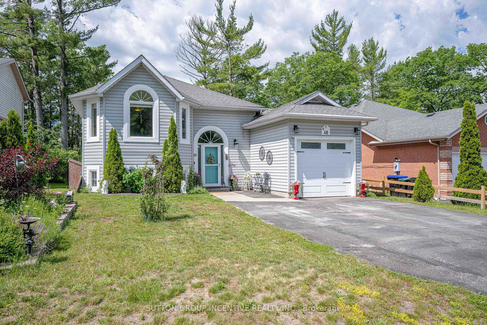 48-wesley-avenue-wasaga-beach-ontario-s13597418