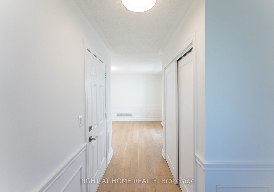 112-white-crescent-barrie-ontario-s13598340