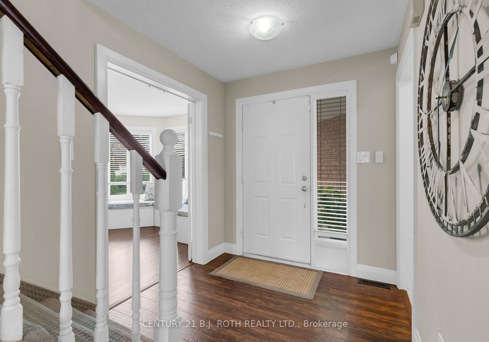 55-gibbon-drive-barrie-ontario-s13598854