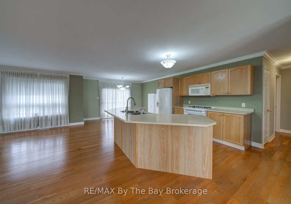452-ramblewood-drive-wasaga-beach-ontario-s13598984