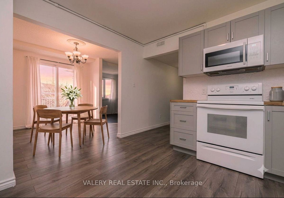 510-essa-road-barrie-ontario-s13599766