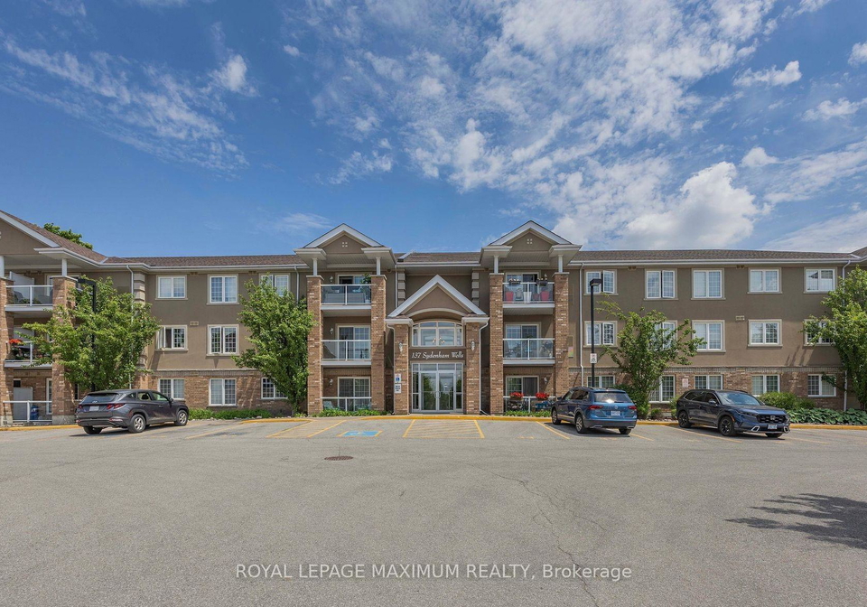 137-sydenham-wells-n-barrie-ontario-s13600262