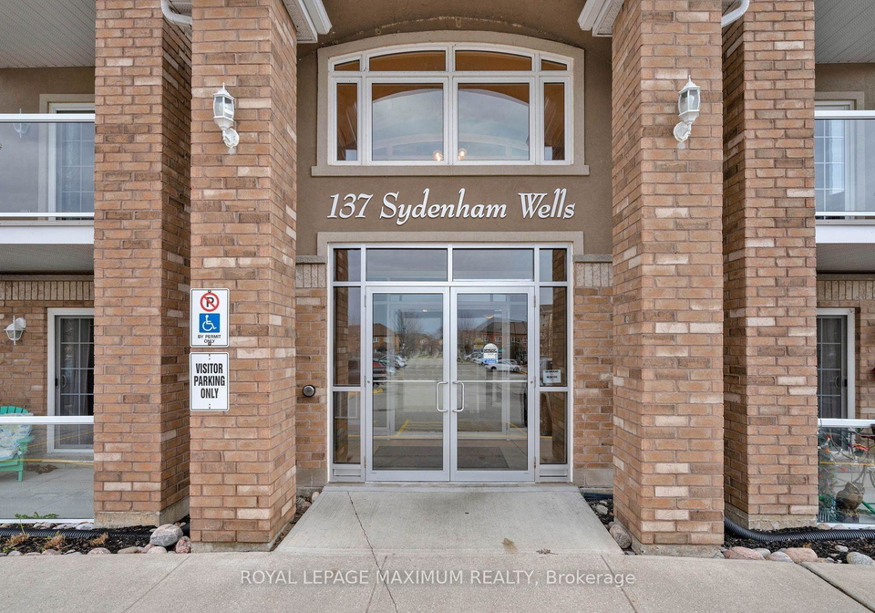 137-sydenham-wells-n-barrie-ontario-s13600262