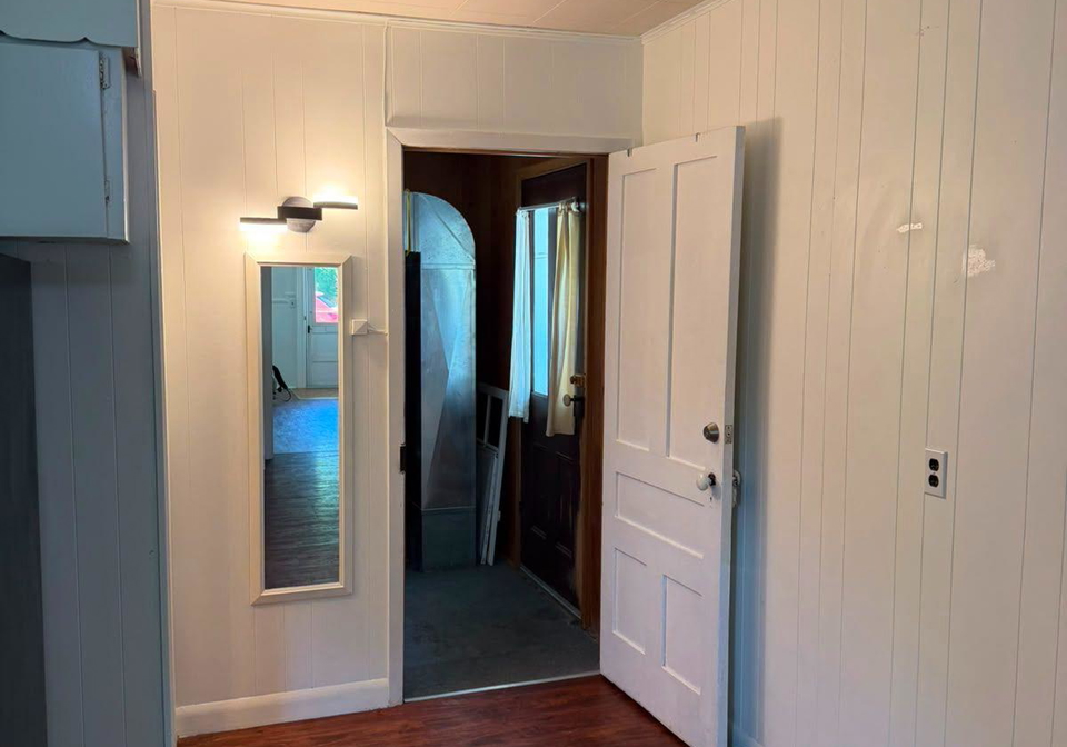 85-fourth-street-w-collingwood-ontario-s13600400