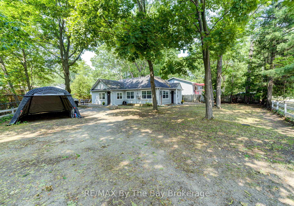 110-24th-street-n-wasaga-beach-ontario-s13600934