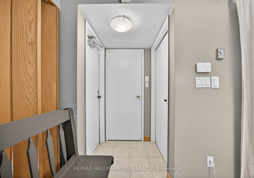 1102-horseshoe-valley-road-w-oro-medonte-ontario-s13600950