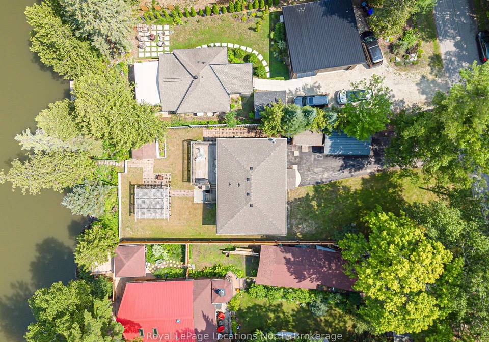 26-stroud-crescent-wasaga-beach-ontario-s13601358