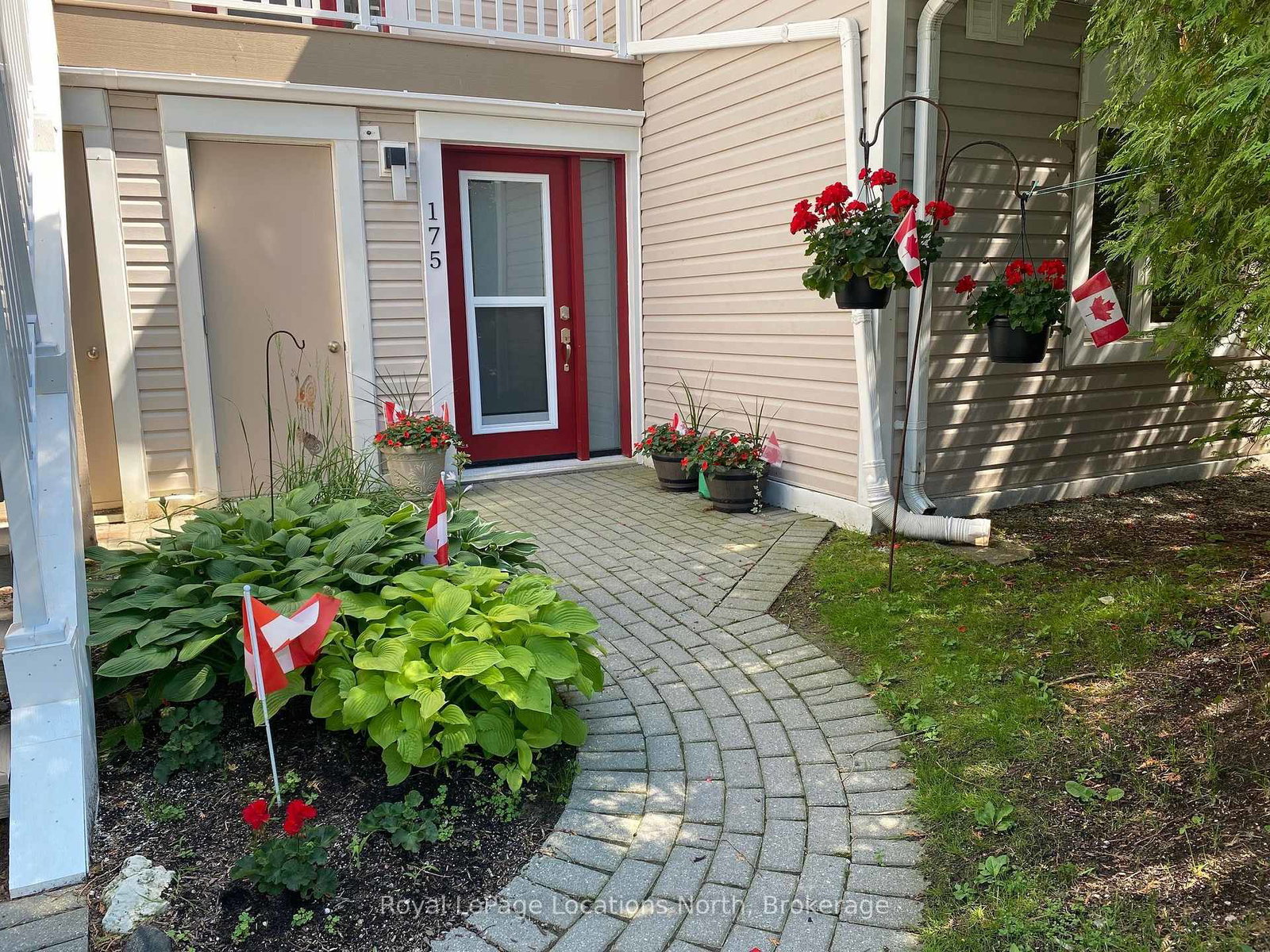 49-trott-boulevard-collingwood-ontario-s13601544