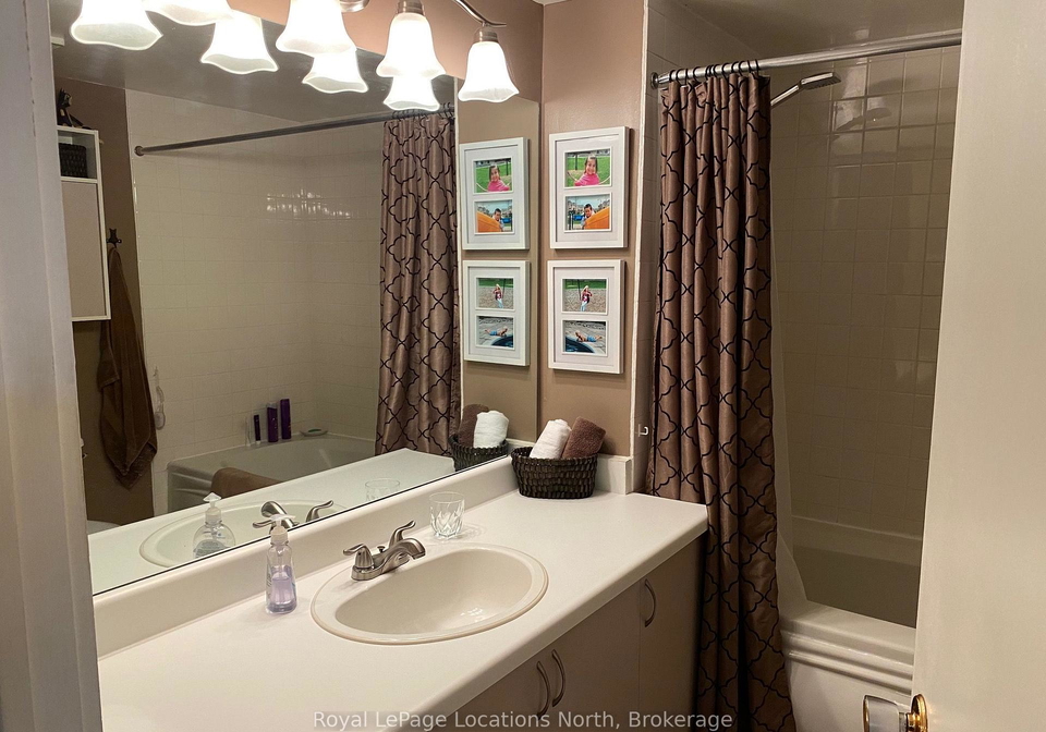 49-trott-boulevard-collingwood-ontario-s13601544