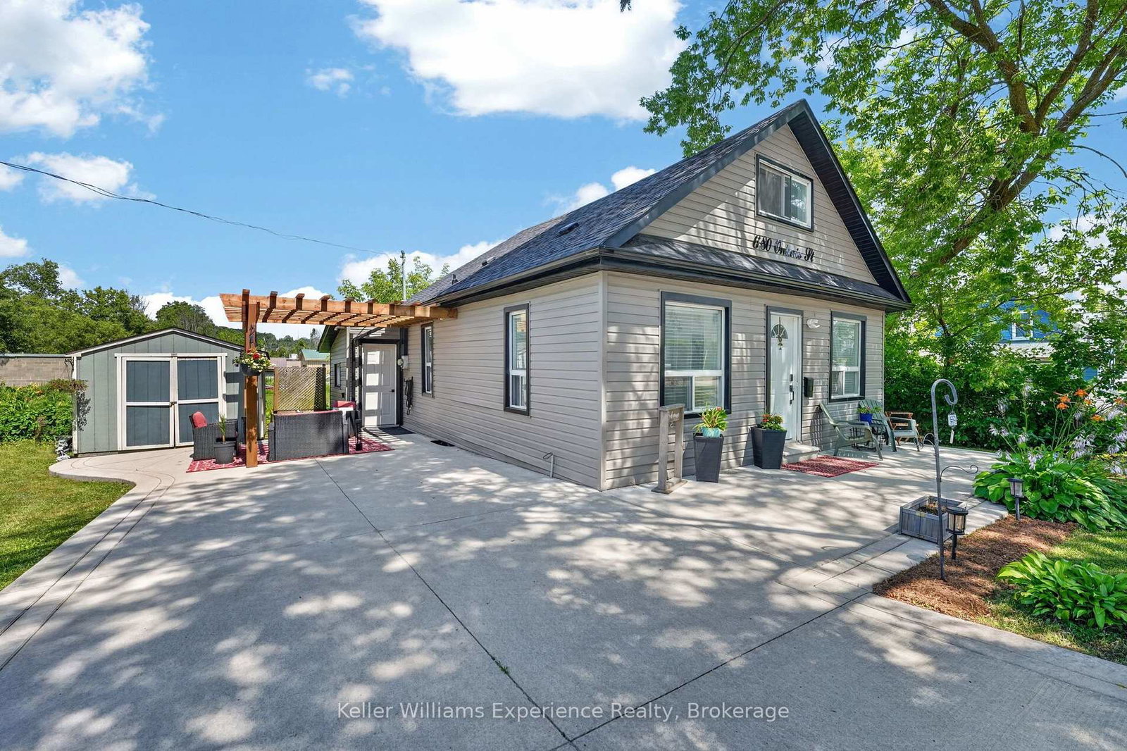 680-ontario-street-midland-ontario-s13602160