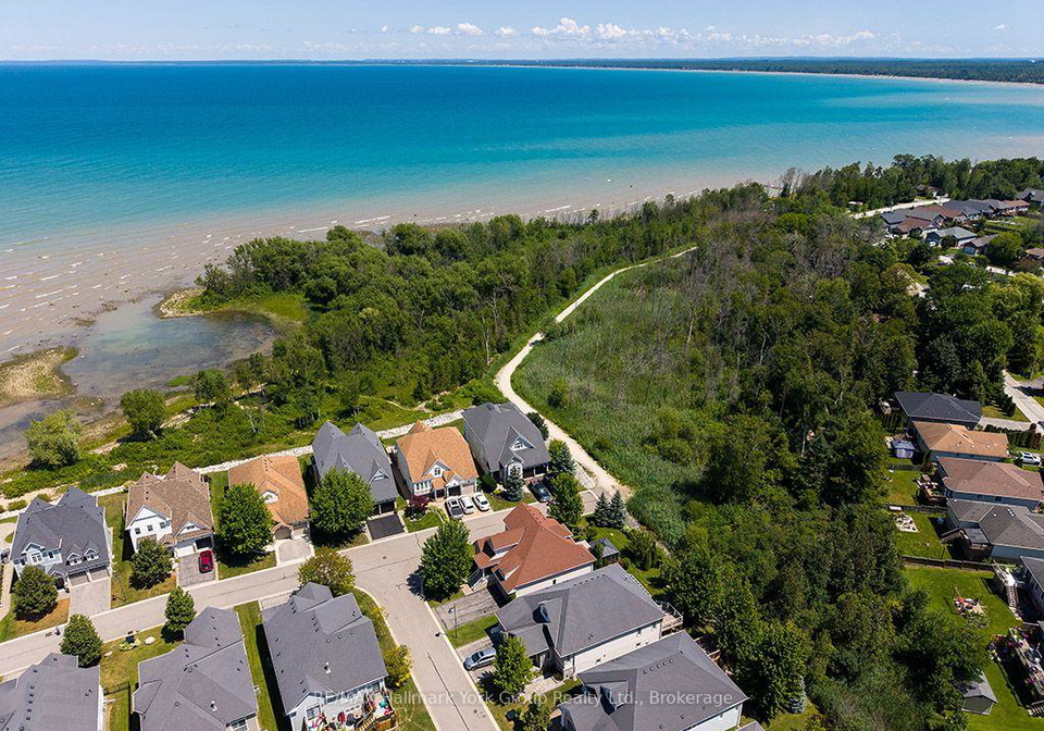 46-starboard-circle-wasaga-beach-ontario-s13603844