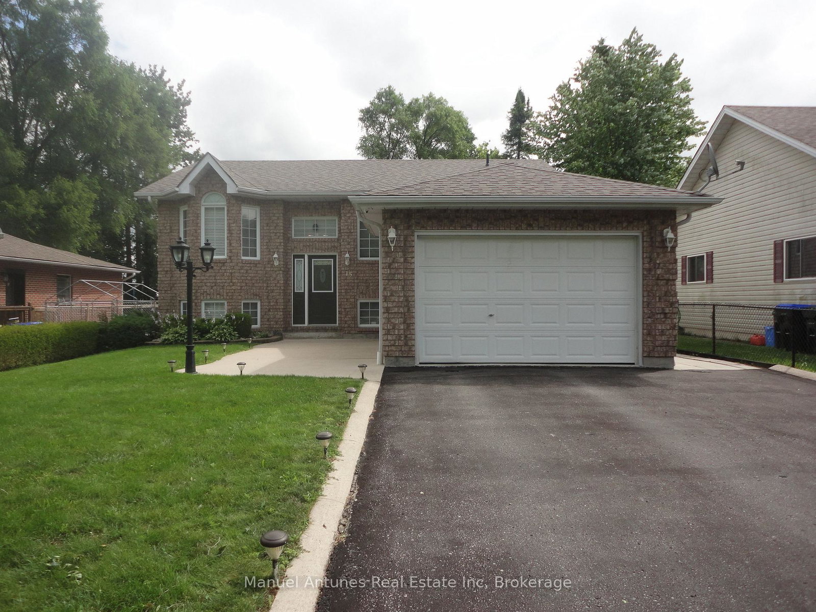 15-47th-street-n-wasaga-beach-ontario-s13604468