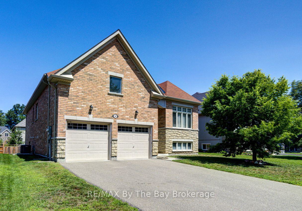 30-allegra-drive-wasaga-beach-ontario-s13605326