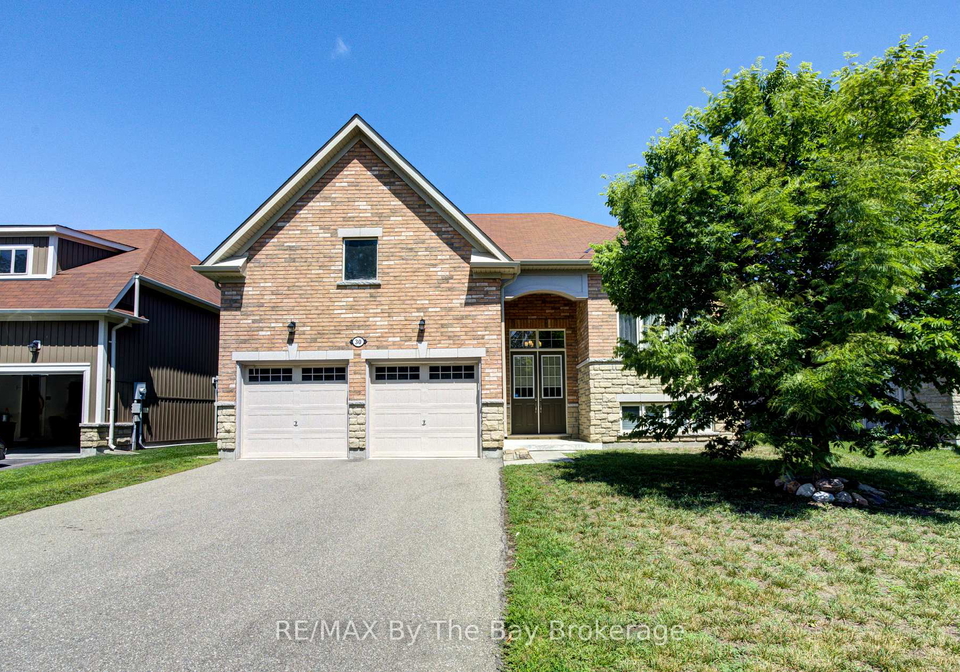 30-allegra-drive-wasaga-beach-ontario-s13605326
