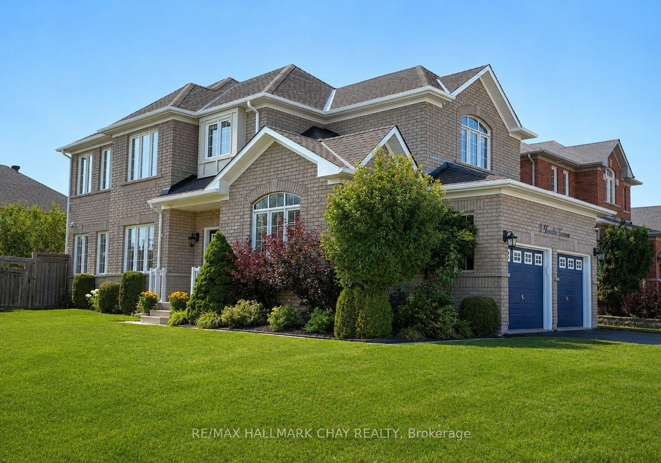 2-versailles-crescent-barrie-ontario-s13608558