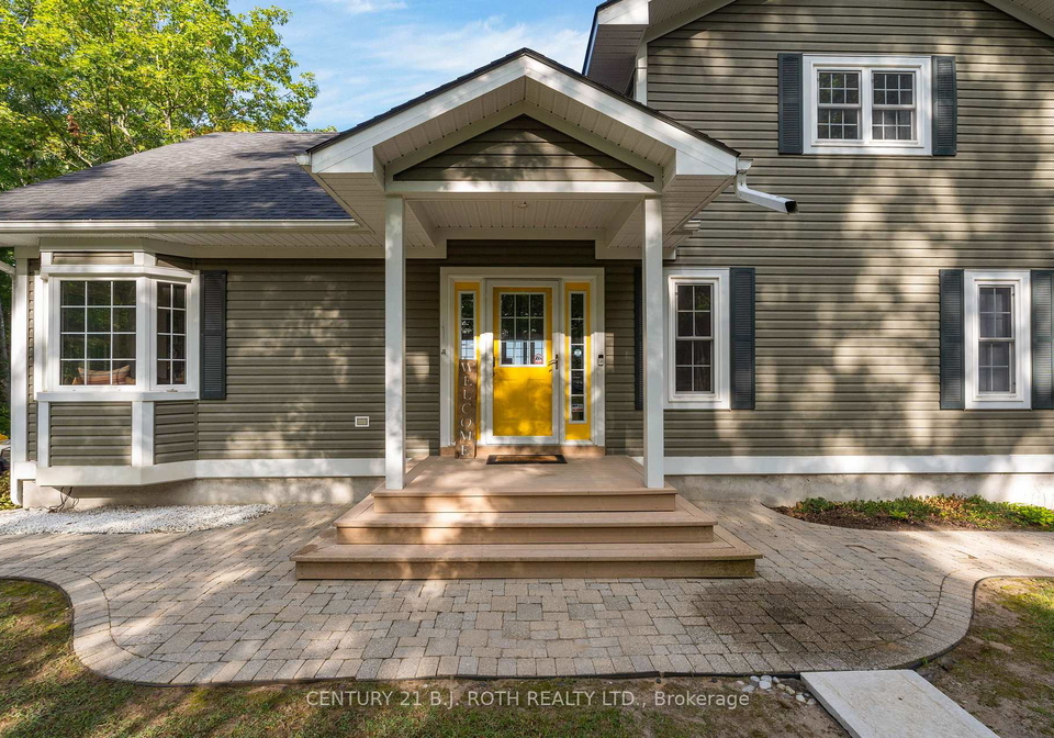 2710-portage-trail-springwater-ontario-s13609214