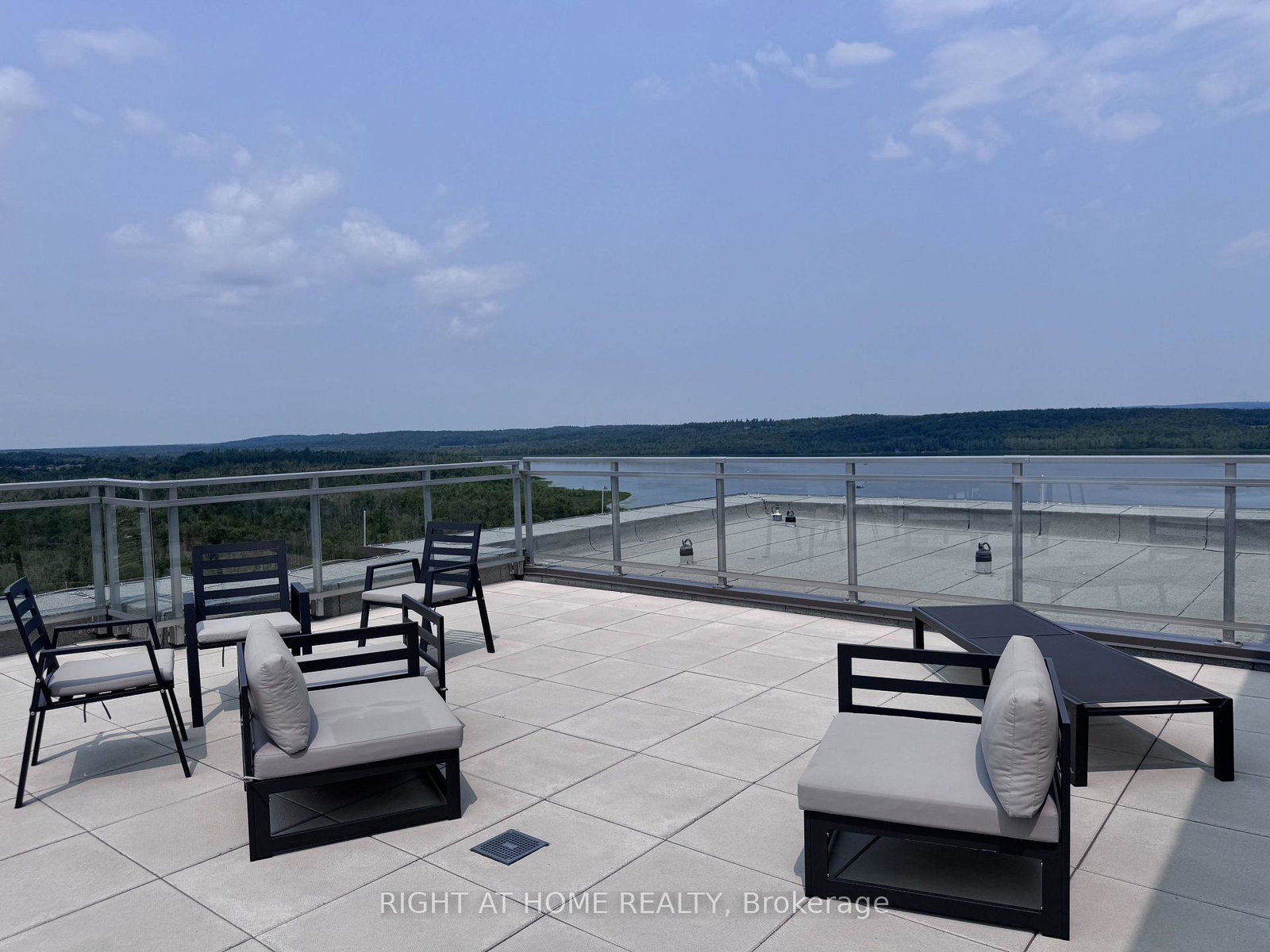 56-lakeside-terrace-barrie-ontario-s13611010