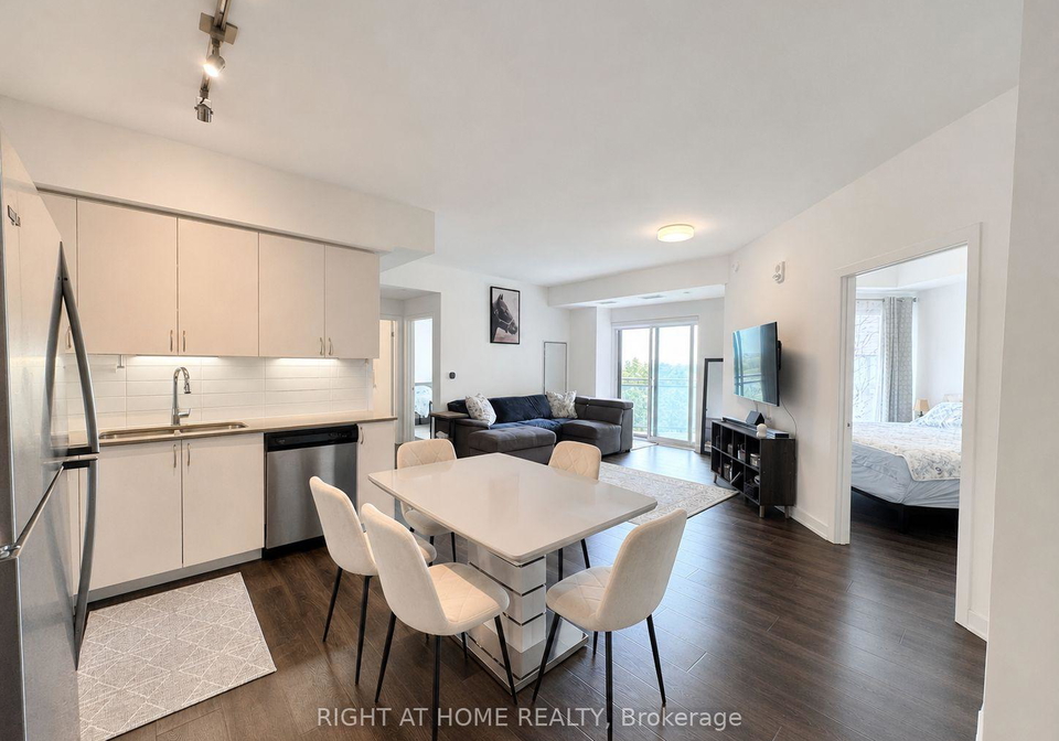 56-lakeside-terrace-barrie-ontario-s13611010