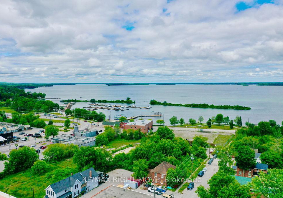 21-matchedash-street-s-orillia-ontario-s13611378