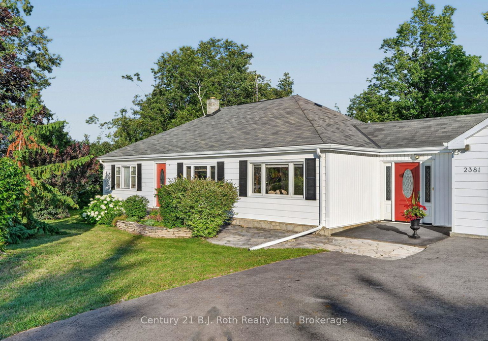 2381-11-highway-oro-medonte-ontario-s13611554
