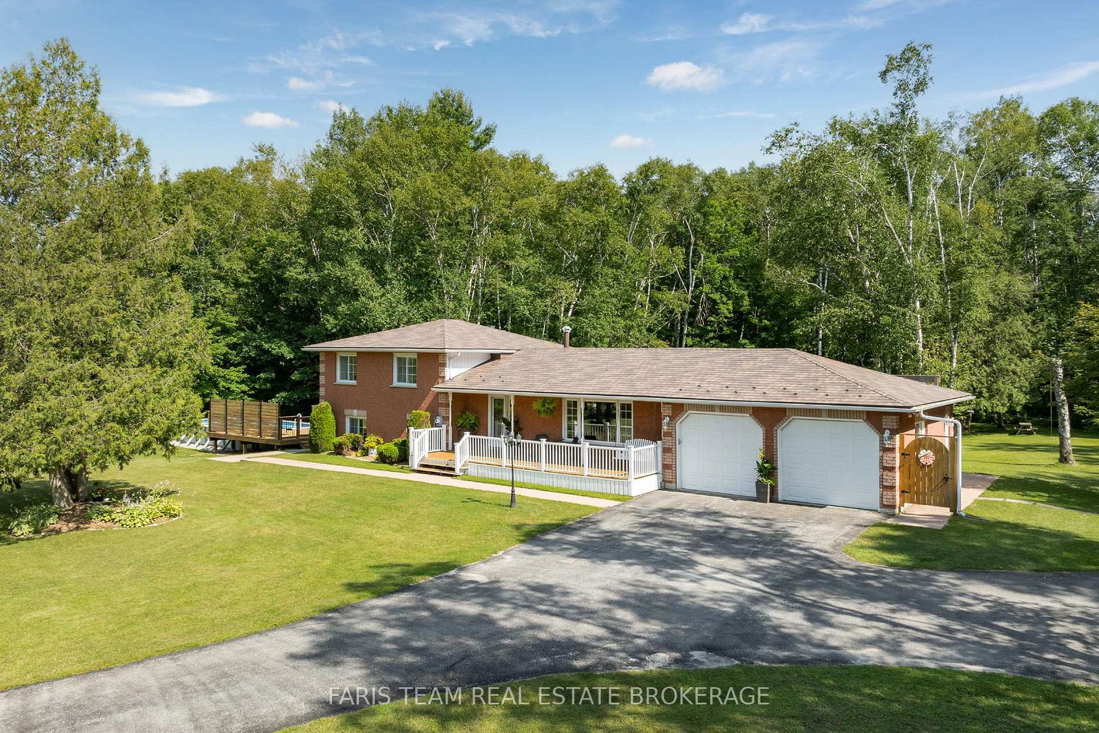1765-flos-road-4-w-springwater-ontario-s13611728