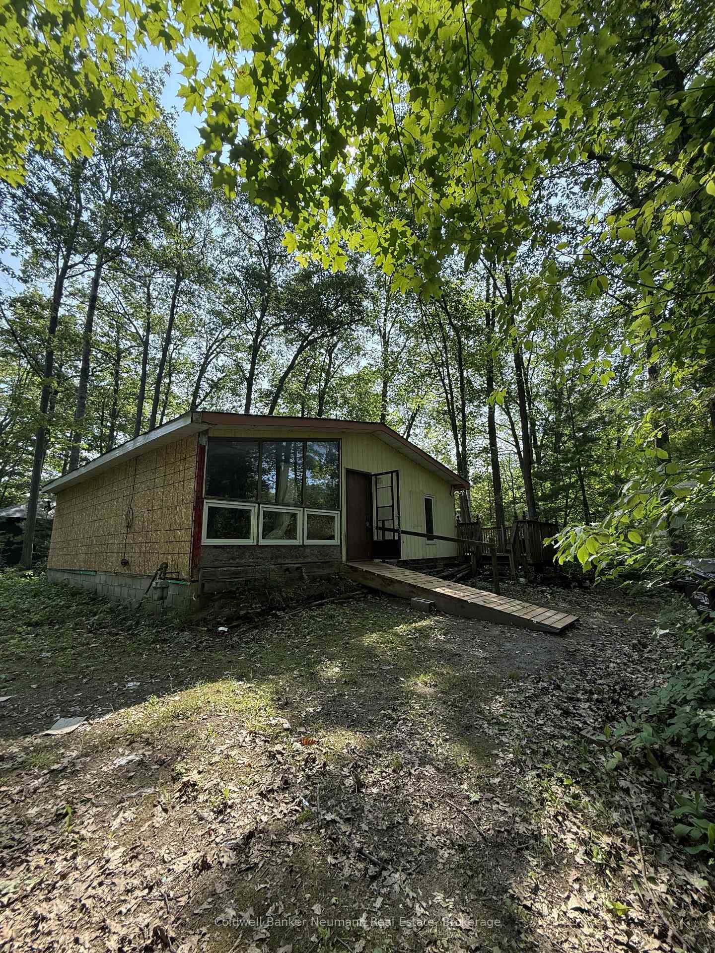 808-oxbow-park-drive-wasaga-beach-ontario-s13612336