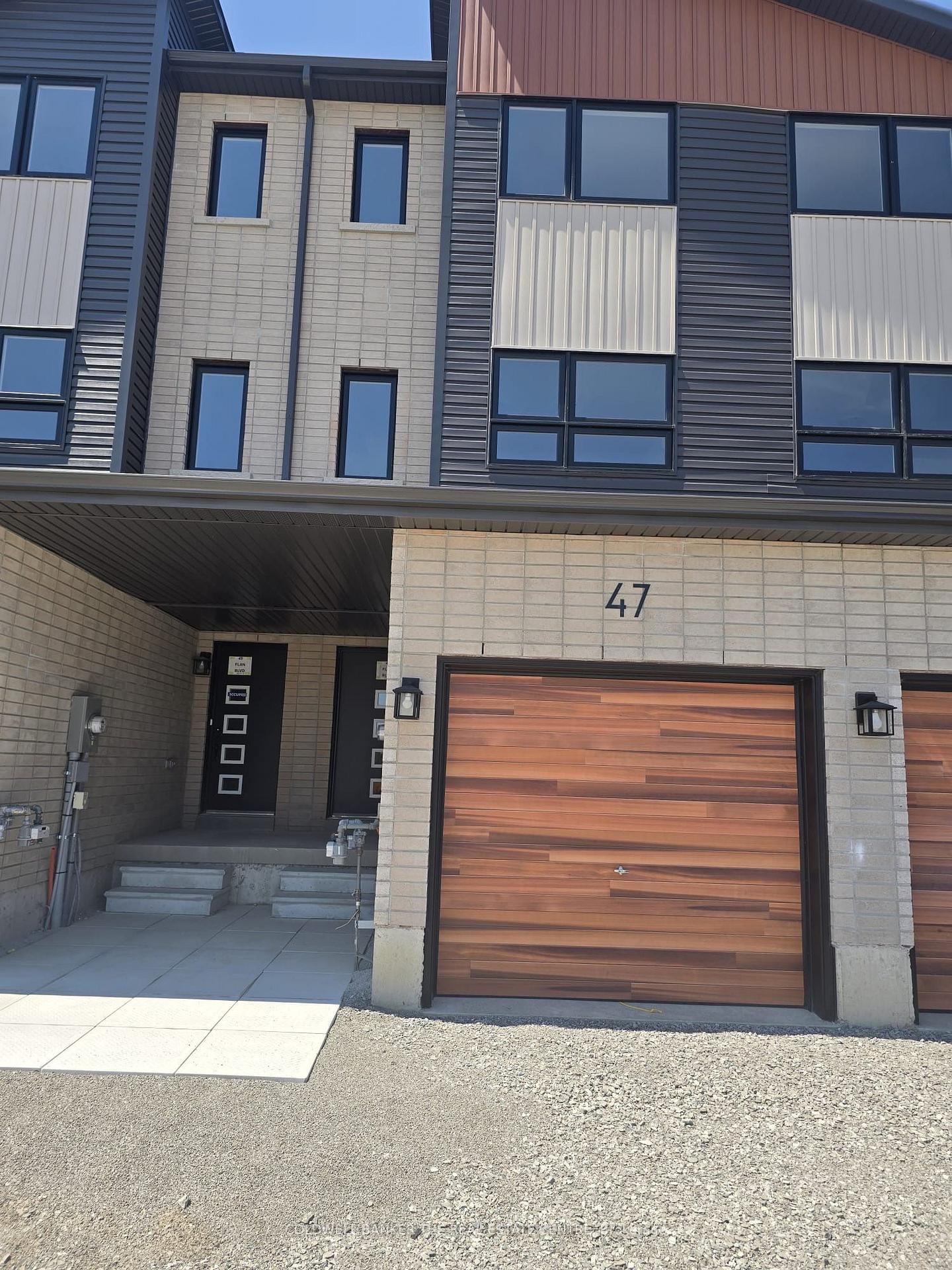 47-flan-boulevard-barrie-ontario-s13614288
