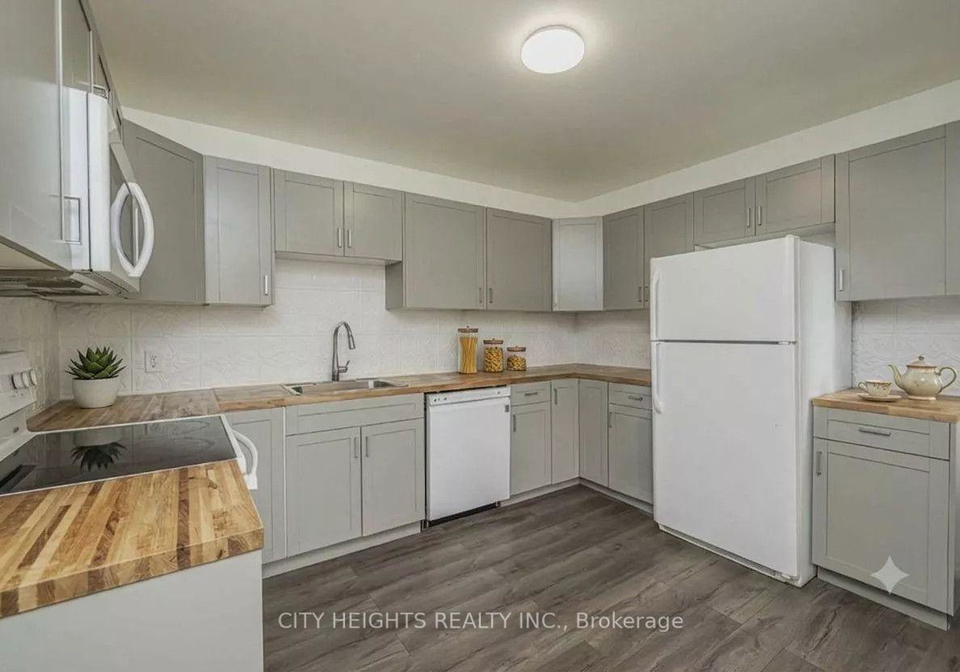 510-essa-road-barrie-ontario-s13614874