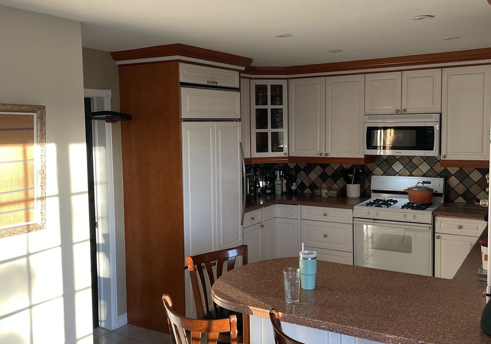 105-chieftain-crescent-barrie-ontario-s13617998