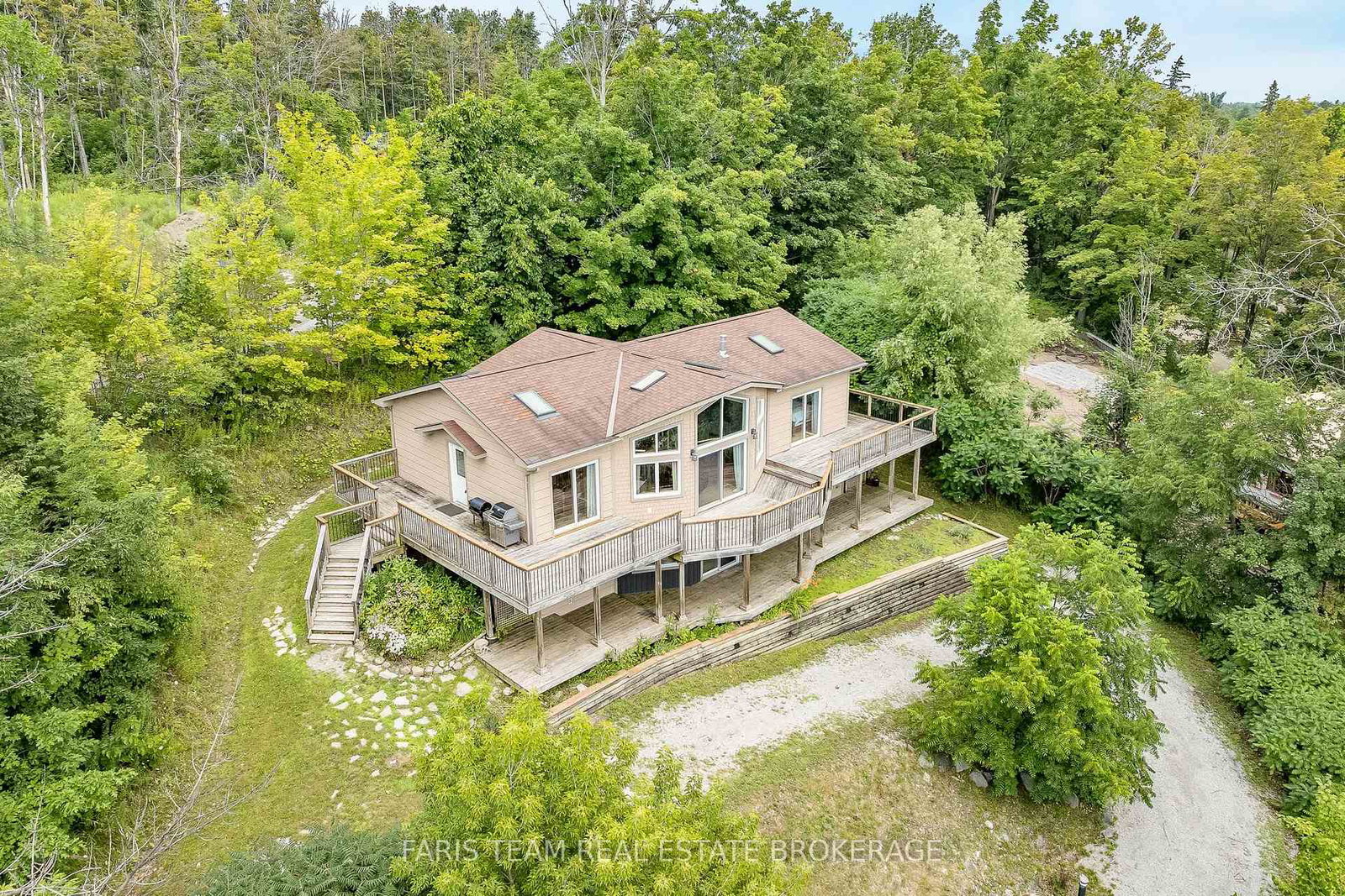1858-woods-bay-road-severn-ontario-s13620010