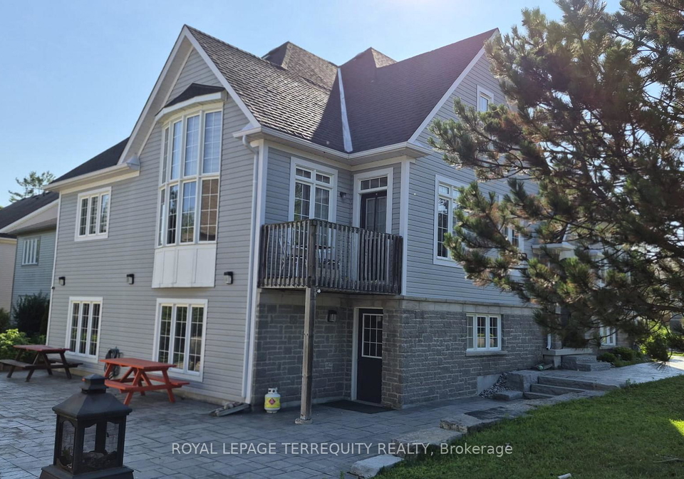 10-culham-trail-wasaga-beach-ontario-s13620250