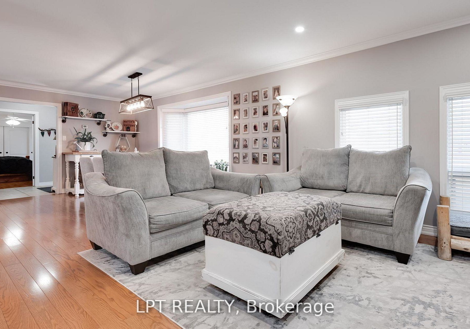 34-cedar-creek-road-springwater-ontario-s13621028