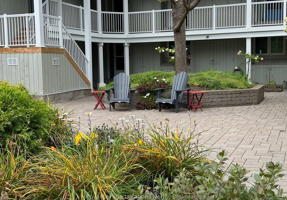 4-ramblings-way-collingwood-ontario-s13621202