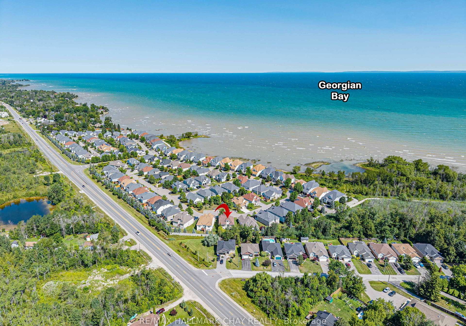 36-starboard-circle-wasaga-beach-ontario-s13622048