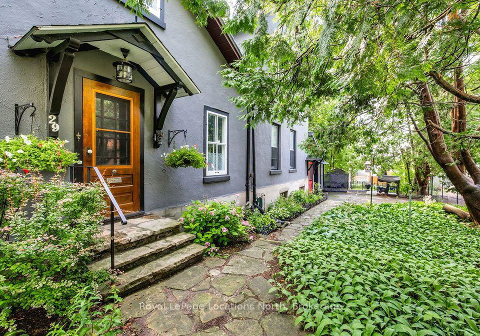 29-tecumseth-street-orillia-ontario-s13622146