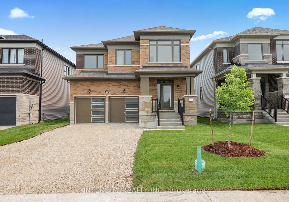 18-legacy-circle-wasaga-beach-ontario-s13622858