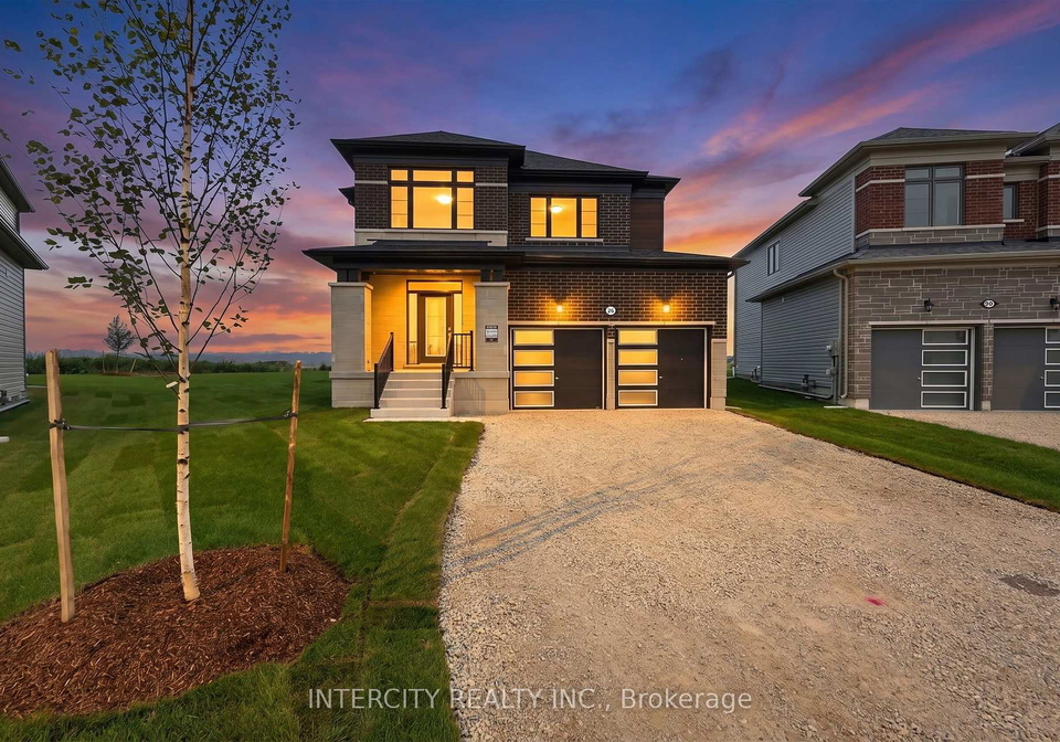 26-legacy-circle-wasaga-beach-ontario-s13622874