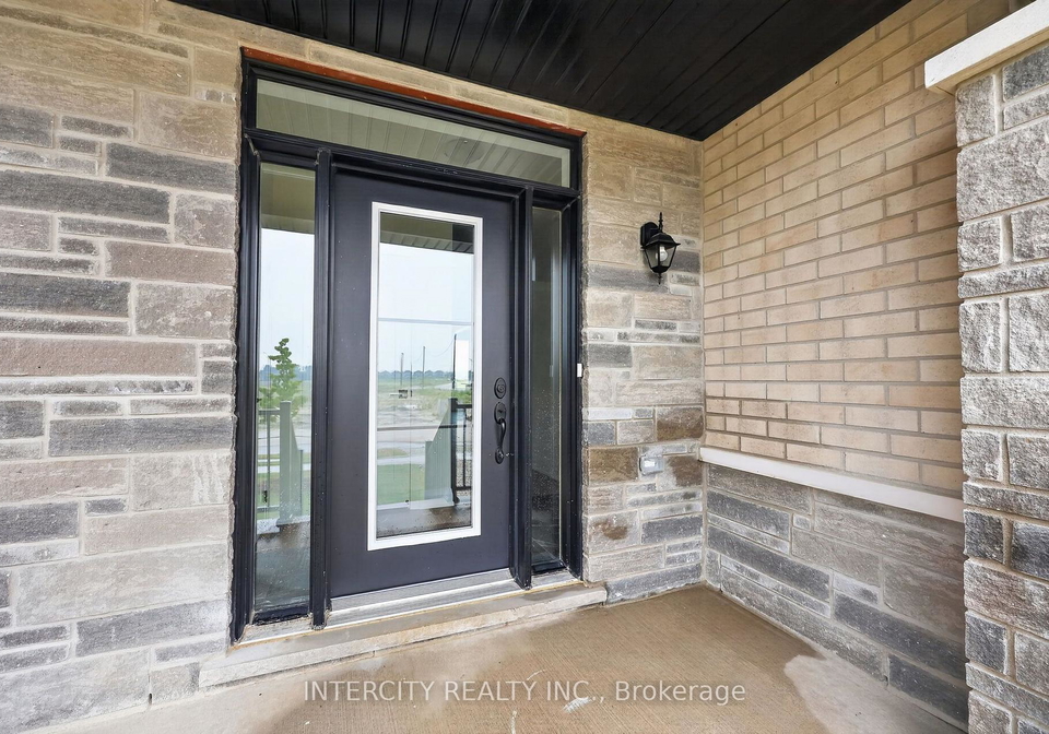 30-legacy-circle-wasaga-beach-ontario-s13622884