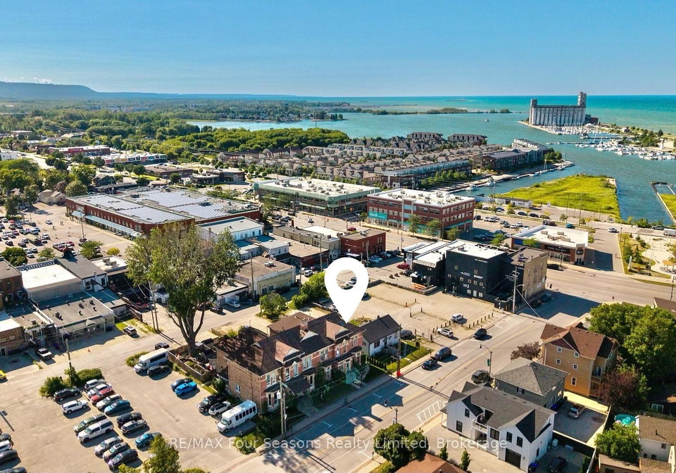 36-saint-marie-street-collingwood-ontario-s13623890