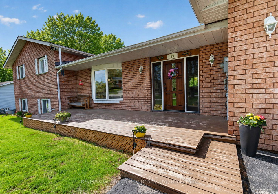 63-lepage-drive-penetanguishene-ontario-s13623980